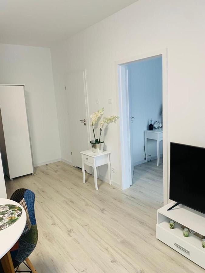Apartament Walczaka 15 Miejsce Parkingowe 乔左维尔考普尔斯基 外观 照片