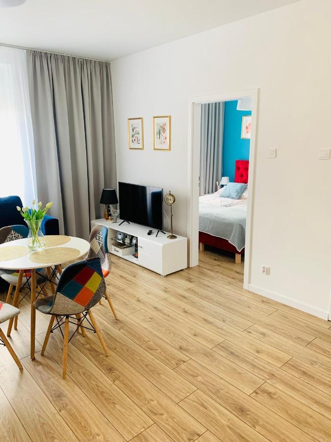 Apartament Walczaka 15 Miejsce Parkingowe 乔左维尔考普尔斯基 外观 照片